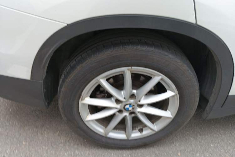 Used BMW X1 2019 sDrive18Li Fashion Model Exterior 5