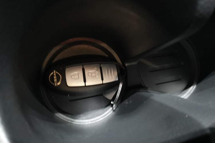 Used Nissan Qashqai 2025 Honor 2.0L CVT XV+ Leading Edition Interior 1