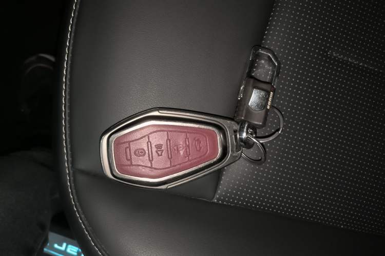 Used JETOUR X90 PLUS 2024 1.6TD DCT Villa 5-Seater
