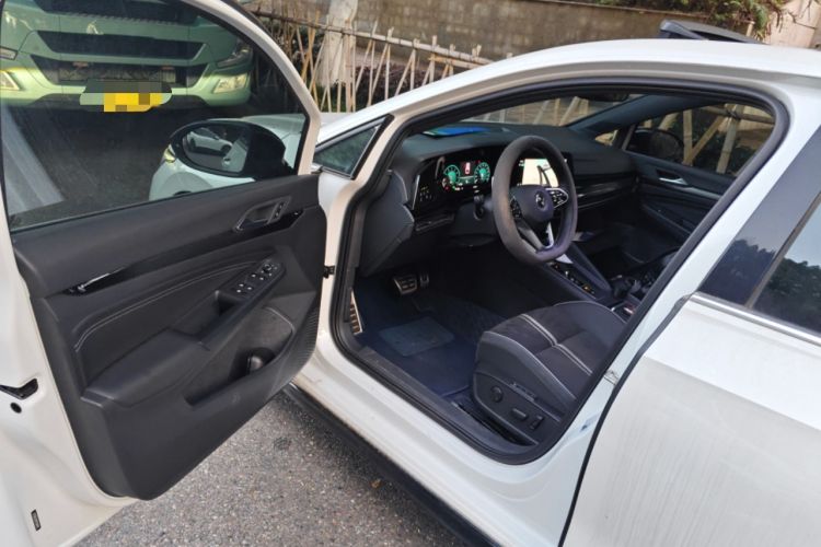 Used Volkswagen Golf 2023 Facelift 280TSI DSG R-Line Lite