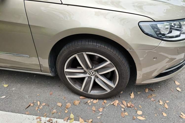 Used Volkswagen FAW-Volkswagen CC 2015 2.0 TSI Luxury Model
