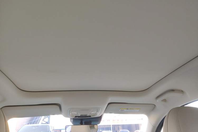 Used ORA Good Cat 2022 400km Standard Range Premium Version Lithium-Ion Battery