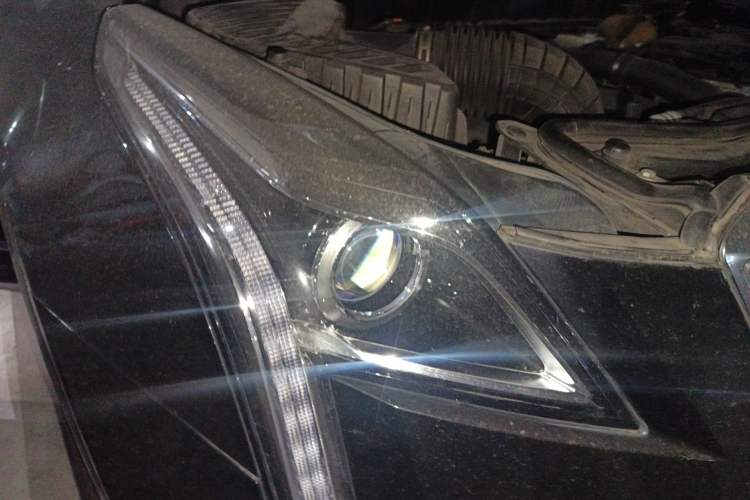 Used Cadillac XT5 2016 25T Luxury Model