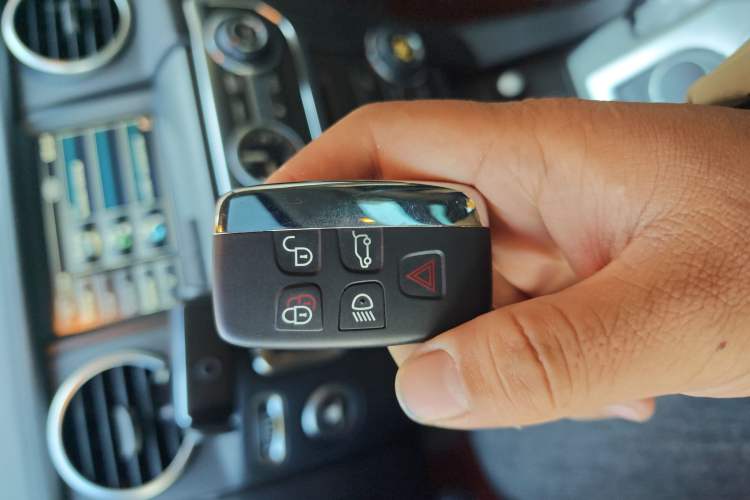 Used Land Rover Discovery 2013 3.0 SDV6 HSE Diesel Edition