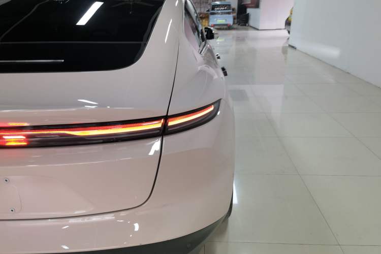 Used Nio ET5 2022 75 kWh
