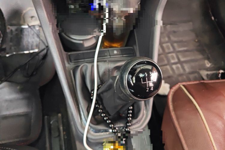 Used Volkswagen Jetta 2017 1.4L Manual Comfort Model Gear Lever