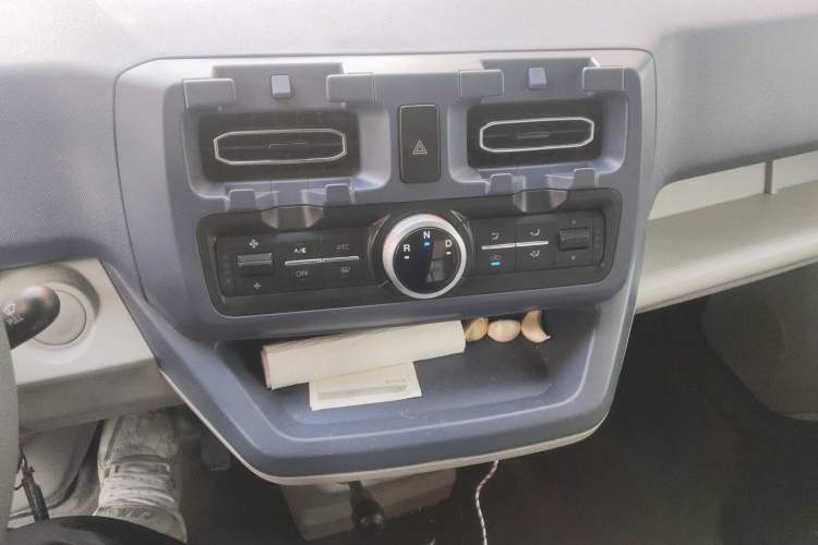 Used SRM New Energy E3 2024 Standard Model
