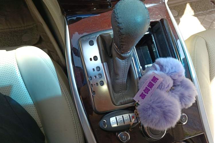 Used Infiniti M Series 2012 M25L Elegance Edition