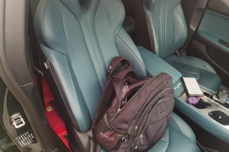 Used MG 7 2023 1.5T DCT Elegant & Graceful Edition Right Front Seat