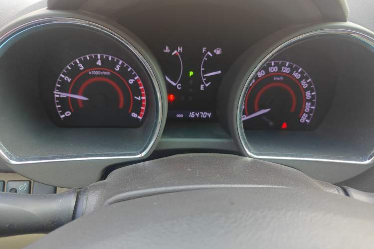 Used Toyota Highlander 2013 2.7L Two-Wheel Drive 5-Seater Purple Gold Edition
