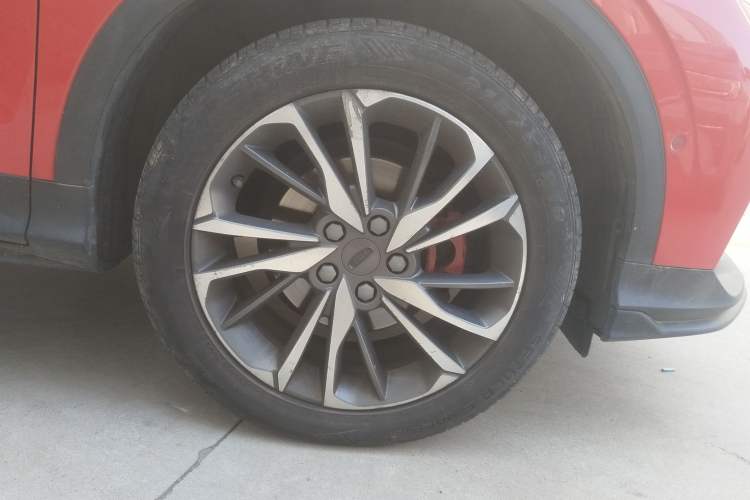 Used Geely Auto Coolray 2019 Sport Model 260T DCT Battle China V Standard Right Front Wheel Hub