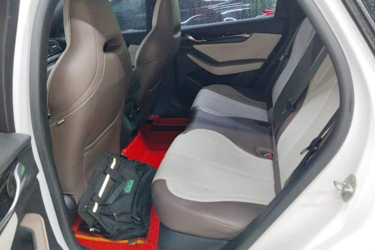 Used BYD Qin PLUS 2024 HONOR Edition DM-i 55KM Leading Model
