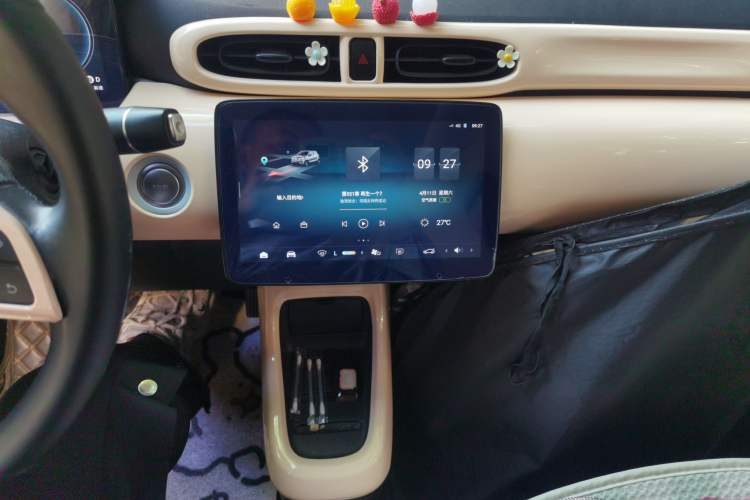 Used Leapmotor T03 2022 Star Diamond Edition Audio And AC Panel