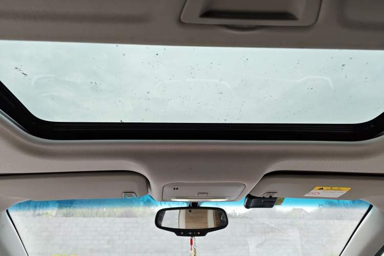 Used Buick Excelle GX 2018 18T Automatic Flagship Model Headliner