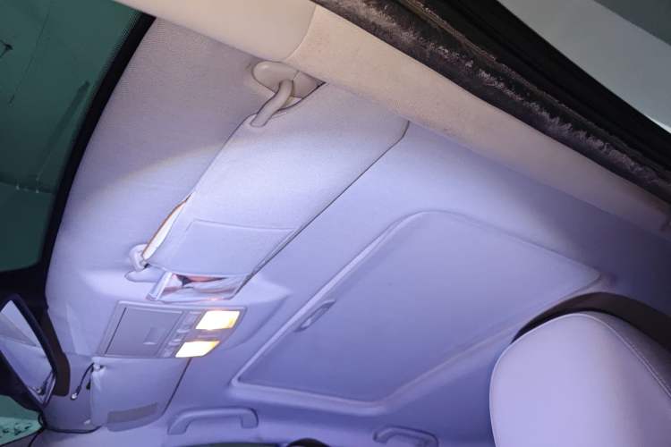 Used Bestune X80 2013 2.0L manual luxury version