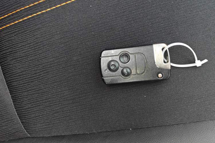 Used Subaru XV 2012 2.0i Comfort Edition Vehicle Key