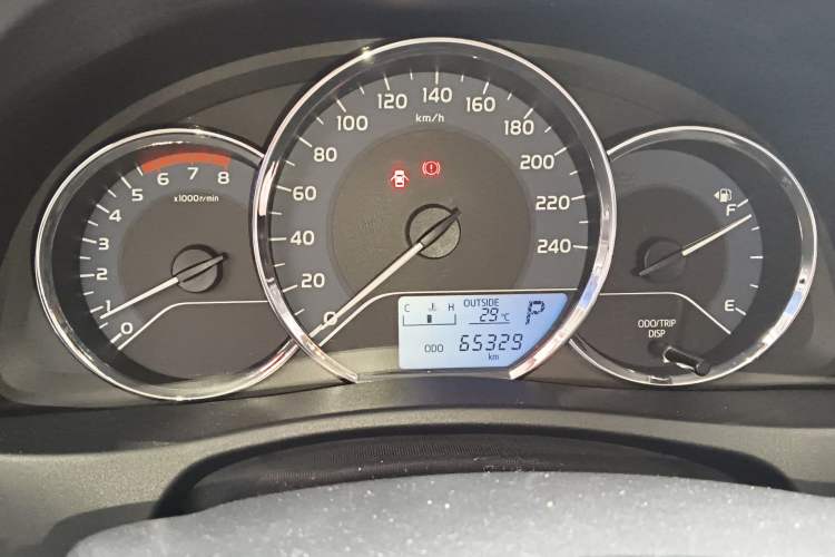 Used Toyota Levin 2017 Revised 185T CVT Elite Edition China V Standard Instrument Cluster