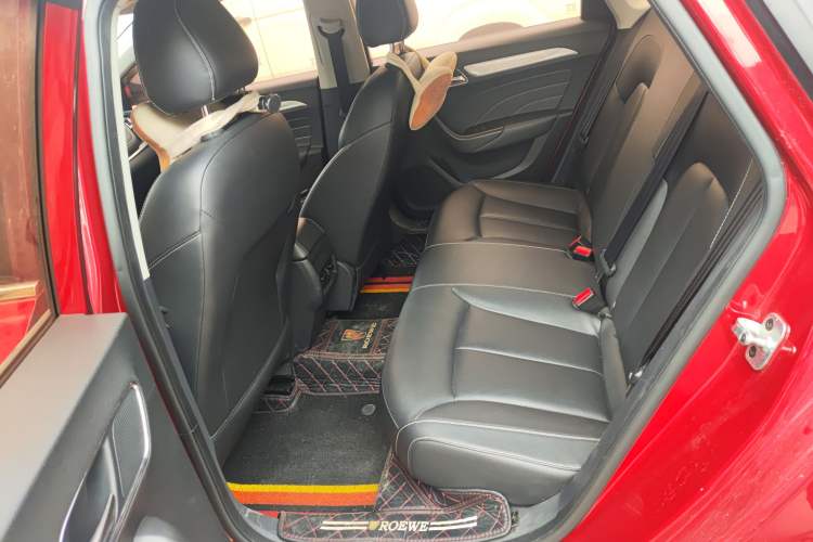 Used Roewe i6 New Energy 2017 45T Hybrid Connect & Smart Enjoyment Edition