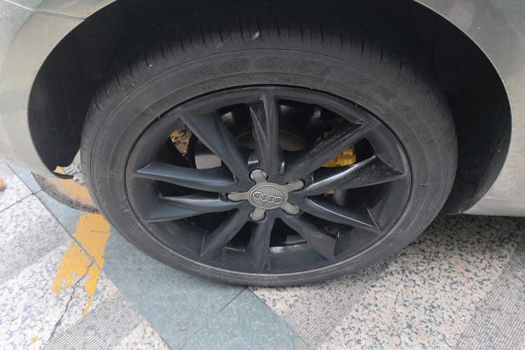 Used Audi A3 2015 Sportback 35 TFSI Millionth Anniversary Comfort Model
