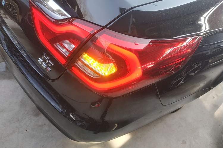 Used Hongqi H7 2018 2.0T Elite Edition
