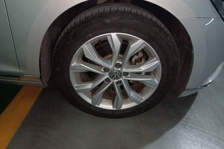 Used Volkswagen Magotan 2017 330TSI DSG Luxury Model