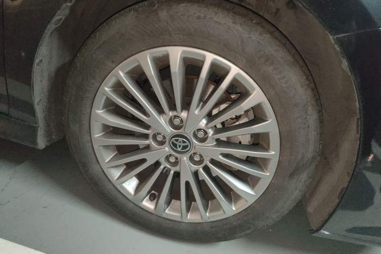 Used Toyota Camry 2024 2.0G Prestige Edition
