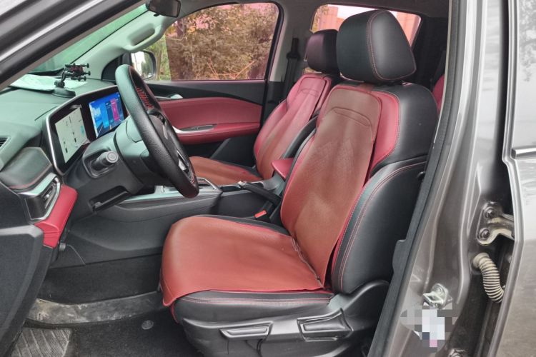 Used SAIC MAXUS T90 2021 2.0T Single-Turbo Automatic All-Wheel Drive High-Ride Elite Version with Extended Cargo Bed
