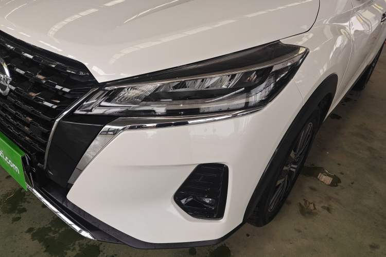 Used Nissan Kicks 2022 1.5L CVT XV Luxury Edition Left Front Headlight