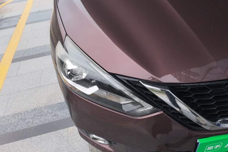 Used Nissan Sylphy 2016 1.8XV CVT Prestige Edition Right Front Headlight