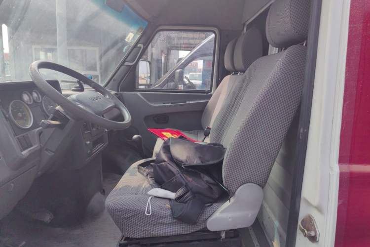 Used Iveco Daily 2014 2.8T-V40 NJ5044XXY3A43S4