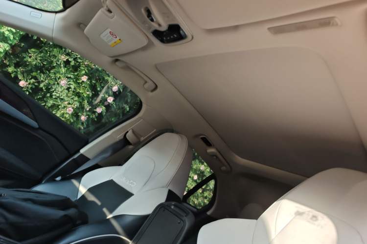 Used Lynk & Co 02 2018 1.5T DCT Two-Wheel Drive Zhaoban China V Standard
