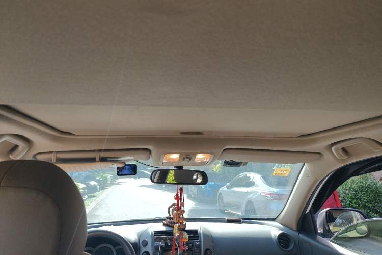 Used Toyota RAV4 2011 2.0L Automatic Luxury Edition
