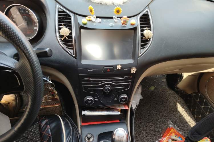 Used Bestune B50 2013 1.6L manual Comfort trim level
