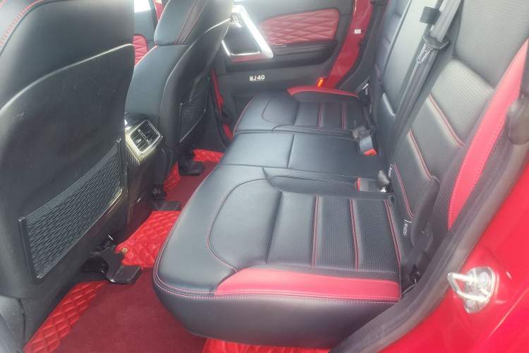 Used BAIC Off-Road BJ40 2018 2.3T Automatic Four-Wheel Drive Ring of the Tower Champion Edition China V Emission Standard
