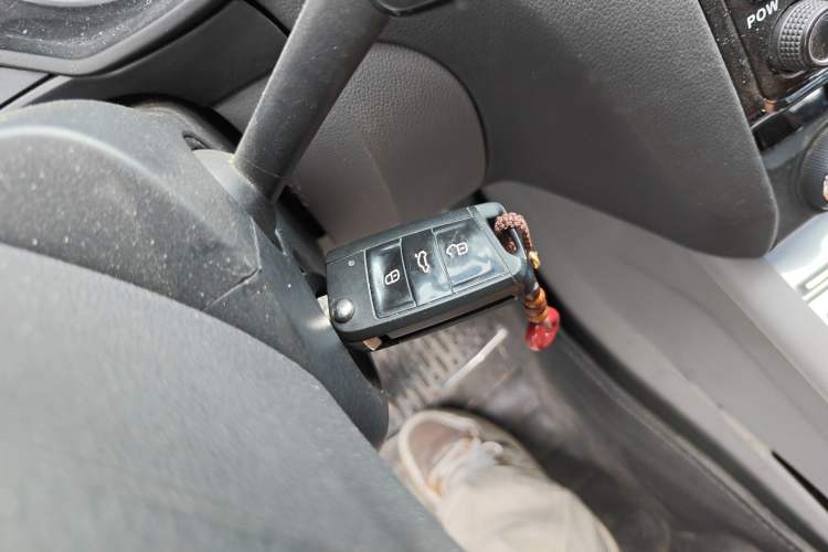 Used Skoda Octavia 2015 1.6L Automatic Yijie Edition Vehicle Key