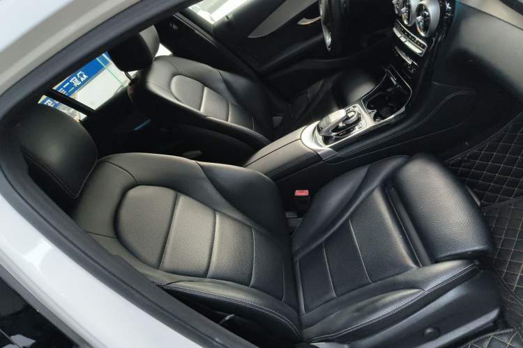 Used Mercedes-Benz GLC Coupe 2019 GLC 200 4MATIC Coupe SUV