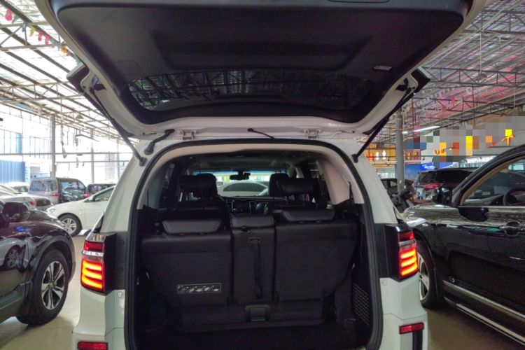 Used Honda Elysion 2016 2.4L Luxury Edition
