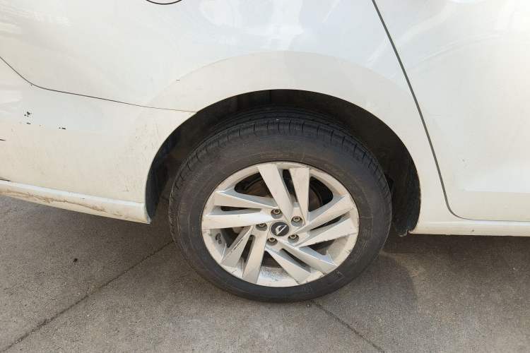 Used Jetta VA3 2019 1.5L Automatic Enjoyment Edition Right Rear Wheel Hub