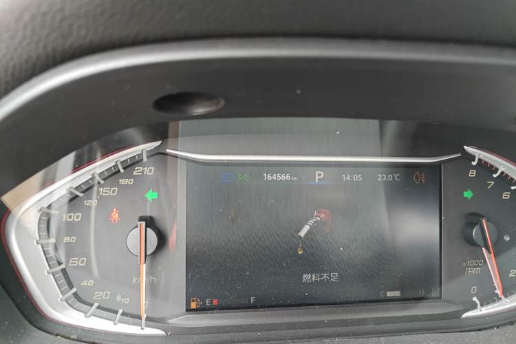 Used SAIC MAXUS G50  Odometer Close Up