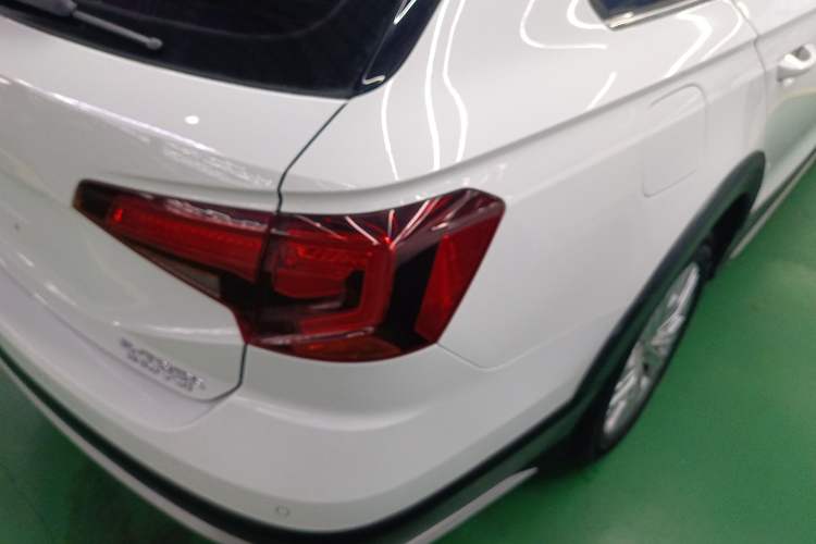 Used Volkswagen C-TREK 2017 230TSI DSG Comfort Version Right Rear Taillight