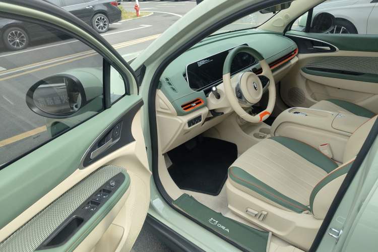 Used ORA Good Cat 2023 501 km Long-Range Luxury Version Ternary Lithium Driver Seat