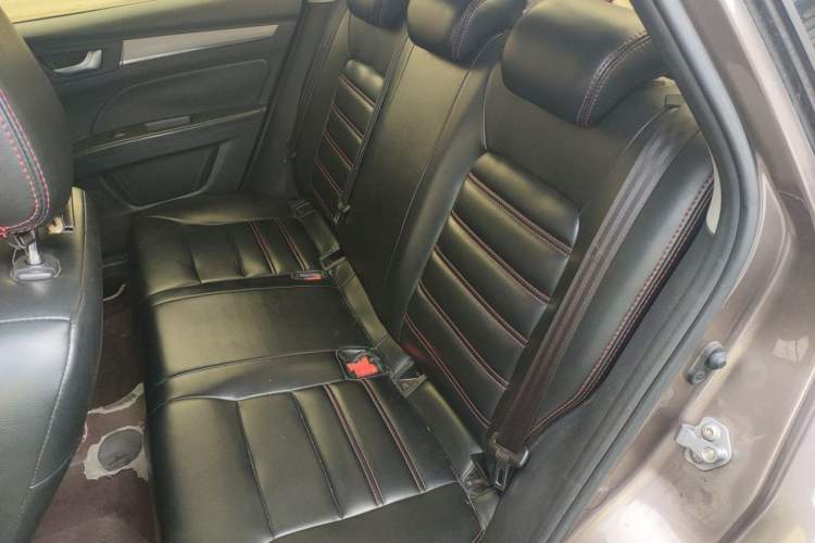 Used Bestune B30 2016 1.6L manual luxury version
