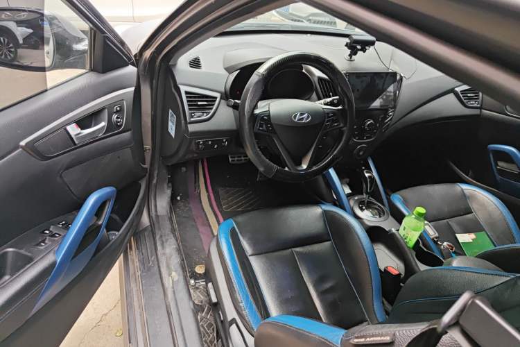 Used Hyundai Veloster 2012 1.6T Automatic Luxury Edition