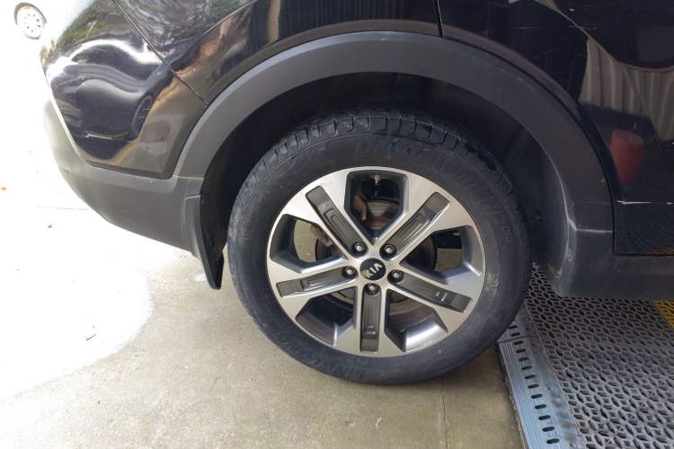 Used Kia Sportage R 2018 2.0L Automatic Smart Luxury Version China V Standard Right Rear Wheel Hub