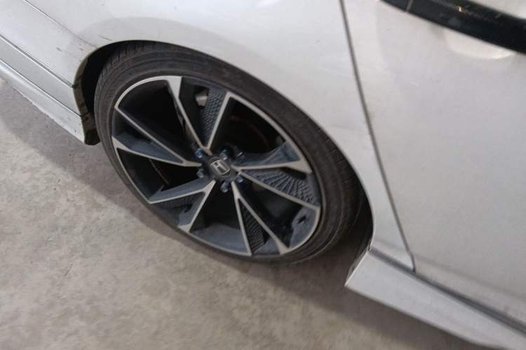 Used Honda Accord 2018 260TURBO Luxury Edition China V Emission Standard Right Rear Wheel Hub