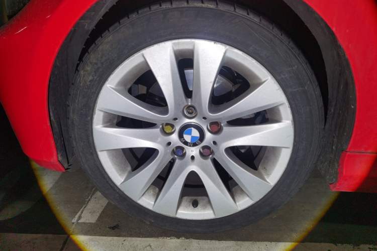 Used BMW 3 Series 2010 320i Luxury Model
