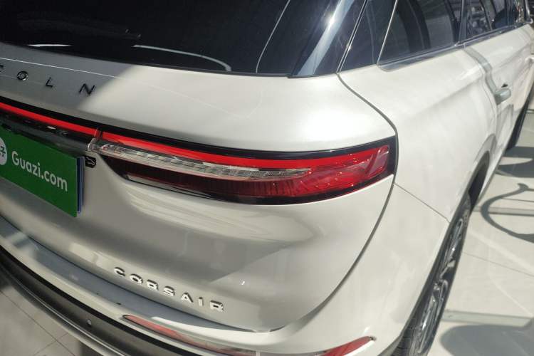 Used Lincoln Corsair 2022 2.0T Two-Wheel Drive Deluxe Edition Right Rear Taillight