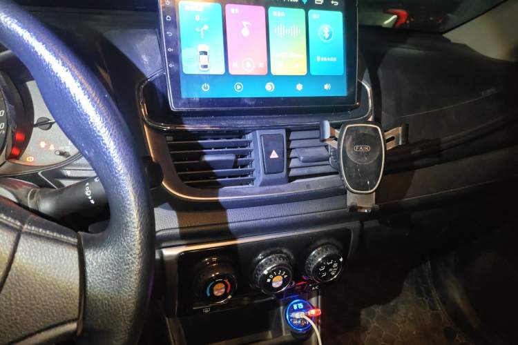 Used Toyota YARiS L Zhi Xuan 2020 1.5L CVT Leading Edition Audio And AC Panel