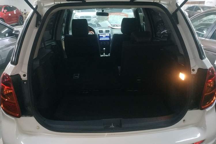 Used Suzuki SX4 2016 1.6L Automatic Classic Edition
