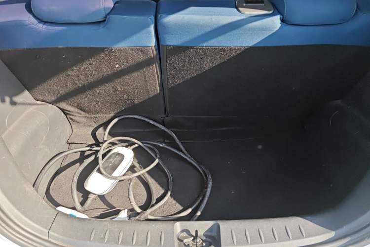 Used CHANGAN OSHAN Benni E-Star 2022 National Edition Colorful Limited Edition (Fast-Charging Version) Lithium Iron Phosphate Trunk